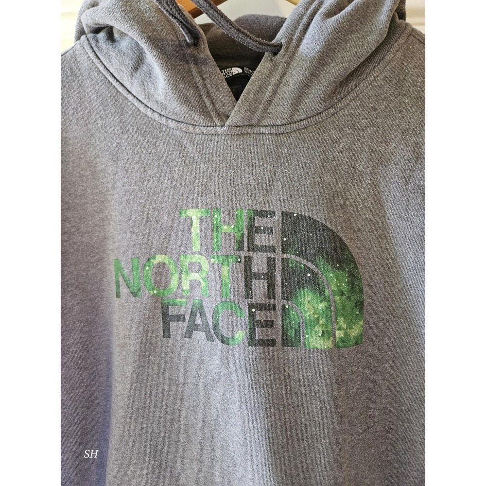 The North Face Men's Large Gray Galaxy Half Dome Logo Pullover Hoodie Sweatshirt